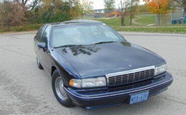 Chevrolet-Caprice-1991-Dark-Sapphire-Federal-Blue