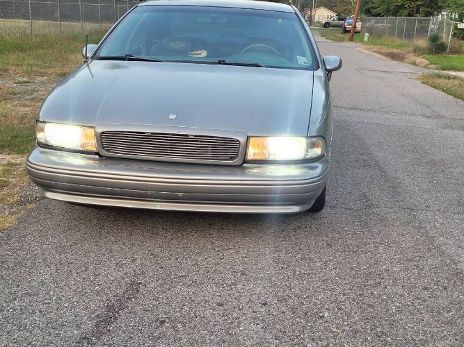 Chevrolet-Caprice-1994-15