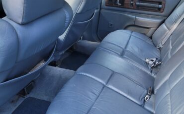 Chevrolet-Caprice-1995-6