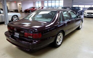 Chevrolet-Caprice-1995-Sedan-25