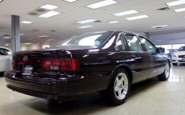 Chevrolet-Caprice-1995-Sedan-3