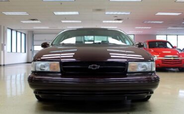 Chevrolet-Caprice-1995-Sedan-36