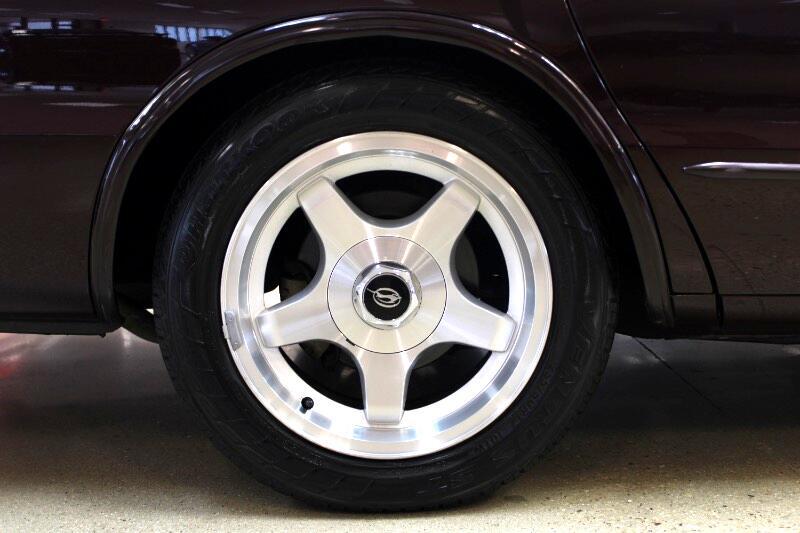 Chevrolet-Caprice-1995-Sedan-39