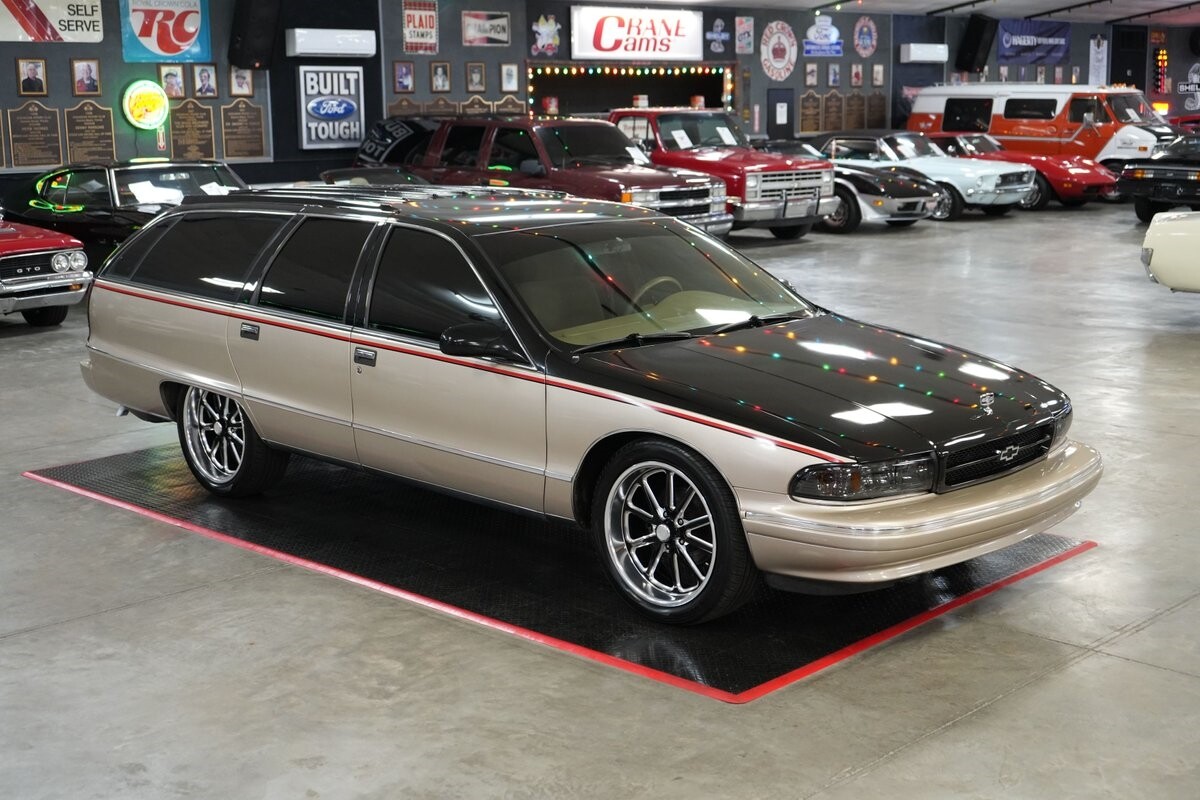 Chevrolet-Caprice-1995-Station-Wagon-13