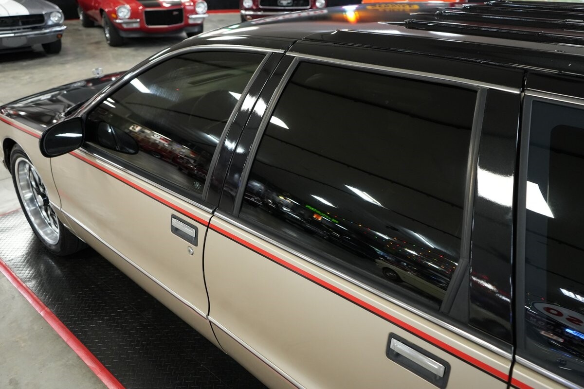 Chevrolet-Caprice-1995-Station-Wagon-34