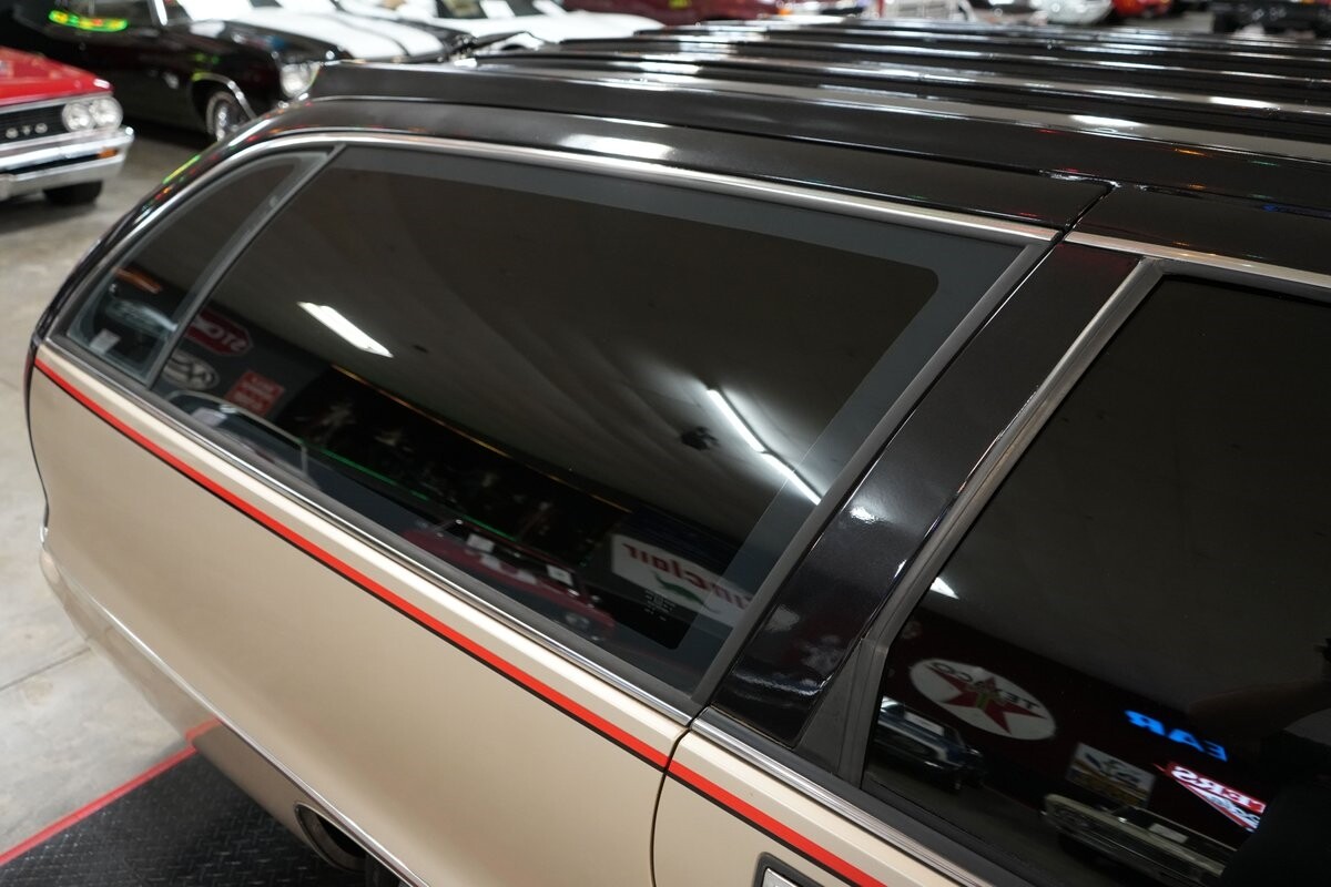 Chevrolet-Caprice-1995-Station-Wagon-37