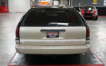 Chevrolet-Caprice-1995-Station-Wagon-4