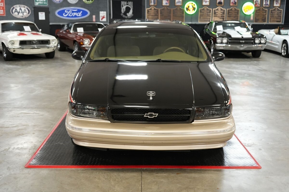 Chevrolet-Caprice-1995-Station-Wagon-6