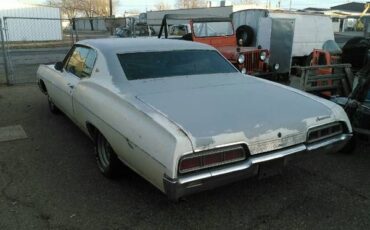 Chevrolet-Caprice-classic-1967-2