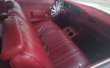 Chevrolet-Caprice-classic-1975-13