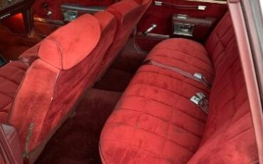 Chevrolet-Caprice-classic-1984-Red-22