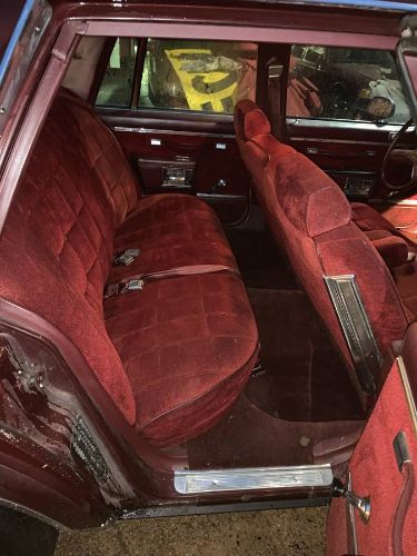 Chevrolet-Caprice-classic-1984-Red-23