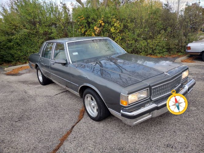 Chevrolet-Caprice-classic-1989-1