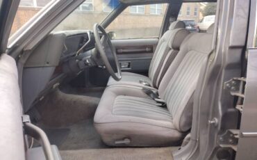 Chevrolet-Caprice-classic-1989-11