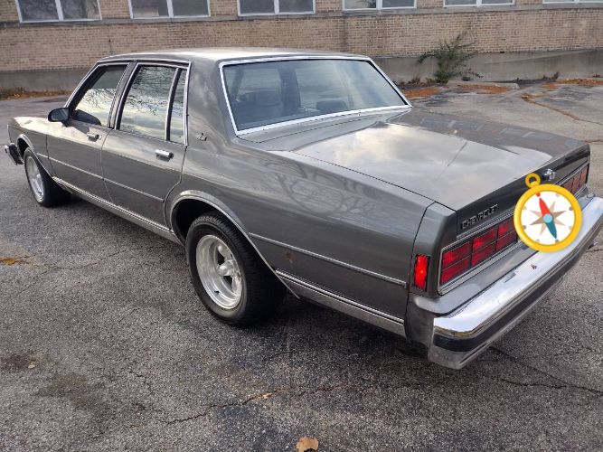 Chevrolet-Caprice-classic-1989-5