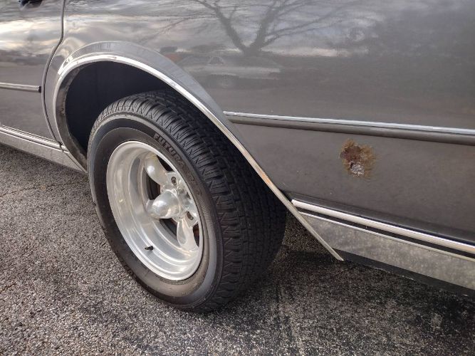 Chevrolet-Caprice-classic-1989