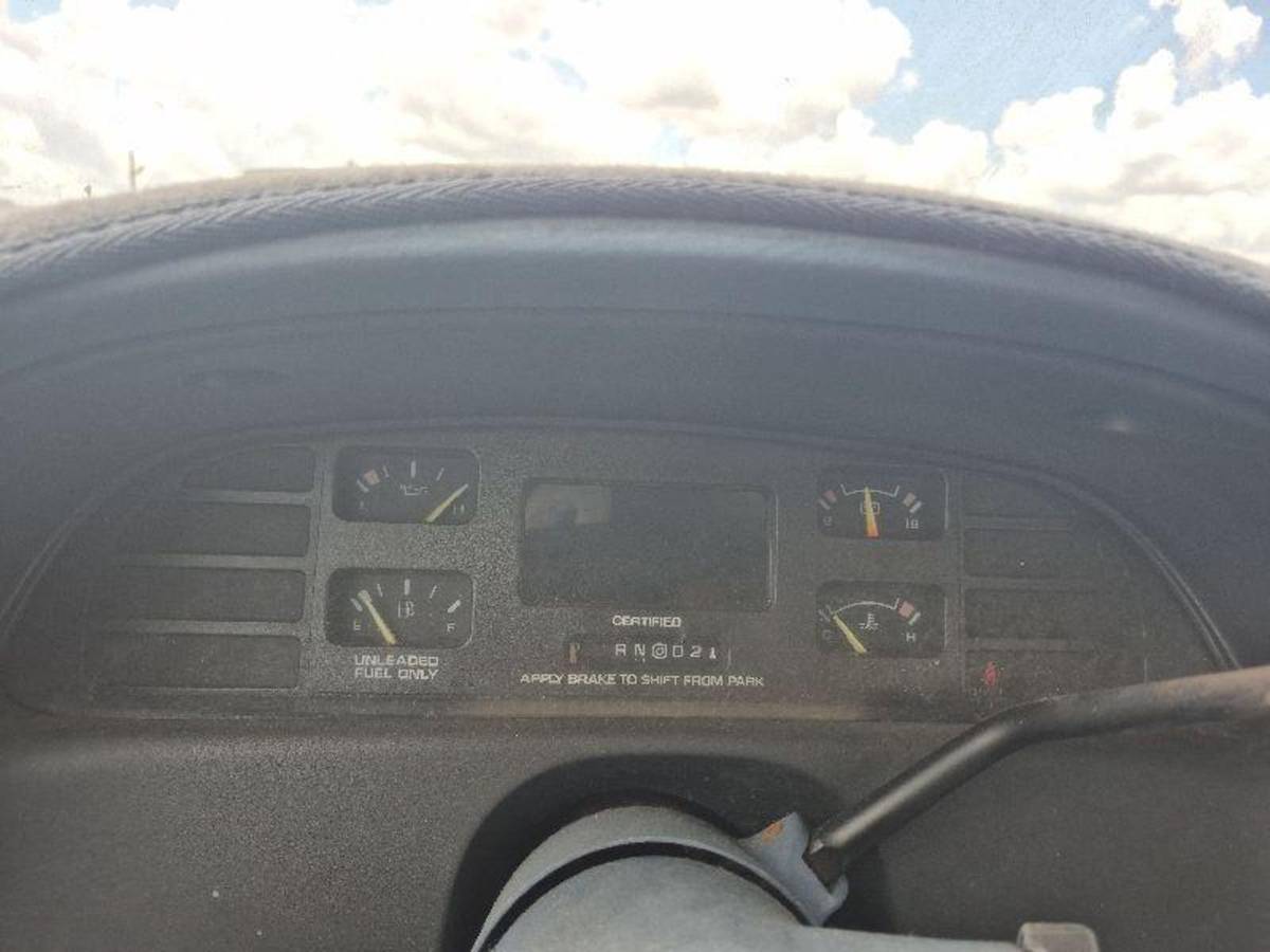 Chevrolet-Caprice-classic-1994-14