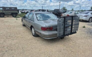 Chevrolet-Caprice-classic-1994-2
