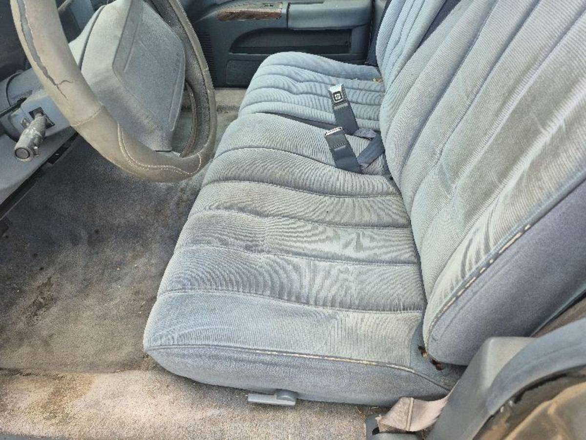 Chevrolet-Caprice-classic-1994-8