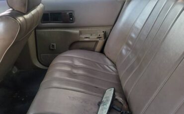 Chevrolet-Caprice-classic-1995-grey-10