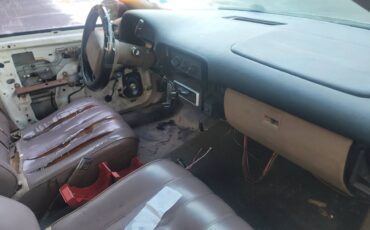 Chevrolet-Caprice-classic-1995-grey-4
