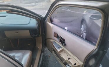Chevrolet-Caprice-classic-1995-grey-5