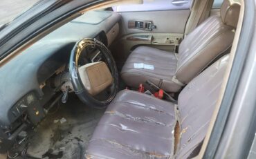 Chevrolet-Caprice-classic-1995-grey-6