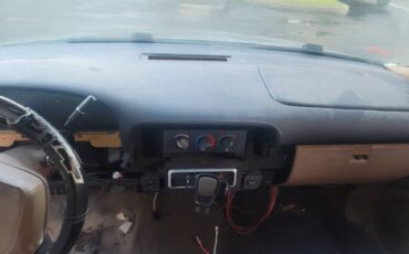 Chevrolet-Caprice-classic-1995-grey-8