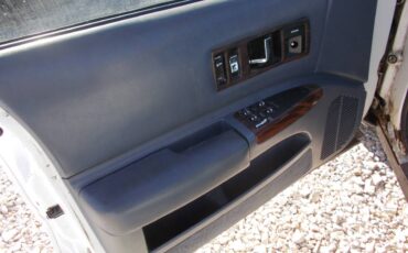 Chevrolet-Caprice-wagon-1995-2