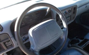 Chevrolet-Caprice-wagon-1995-5