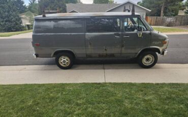 Chevrolet-Cargo-van-g30-series-1989-silver-3