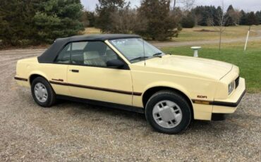 Chevrolet-Cavalier-1986-1