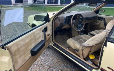 Chevrolet-Cavalier-1986