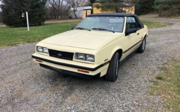 Chevrolet-Cavalier-1986-7