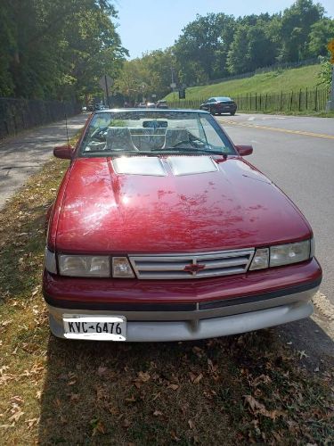 Chevrolet-Cavalier-1989-Red-10