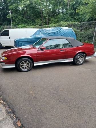 Chevrolet-Cavalier-1989-Red-4