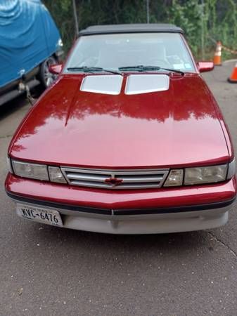 Chevrolet-Cavalier-1989-Red-6