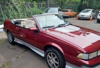 Chevrolet-Cavalier-1989-Red-7