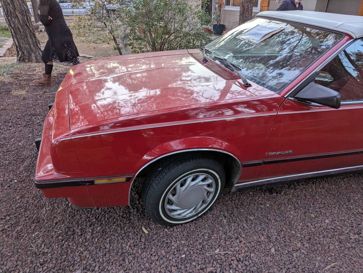 Chevrolet-Cavalier-convertible-1985-red-1