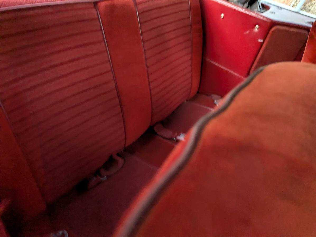 Chevrolet-Cavalier-convertible-1985-red-6