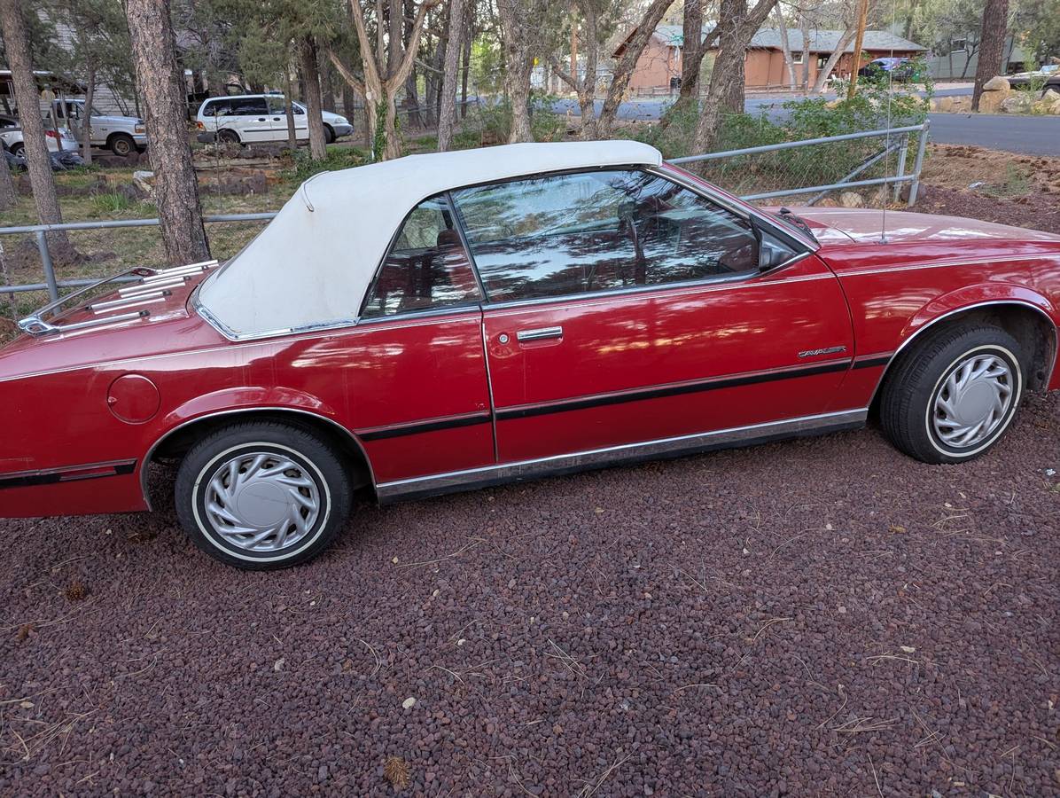 Chevrolet-Cavalier-convertible-1985-red