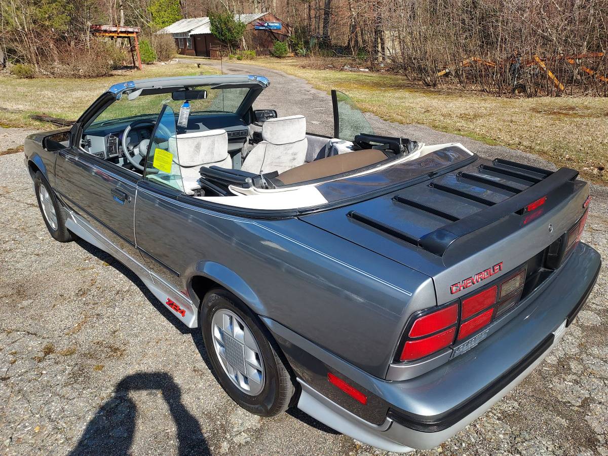 Chevrolet-Cavalier-z24-1988-grey-16