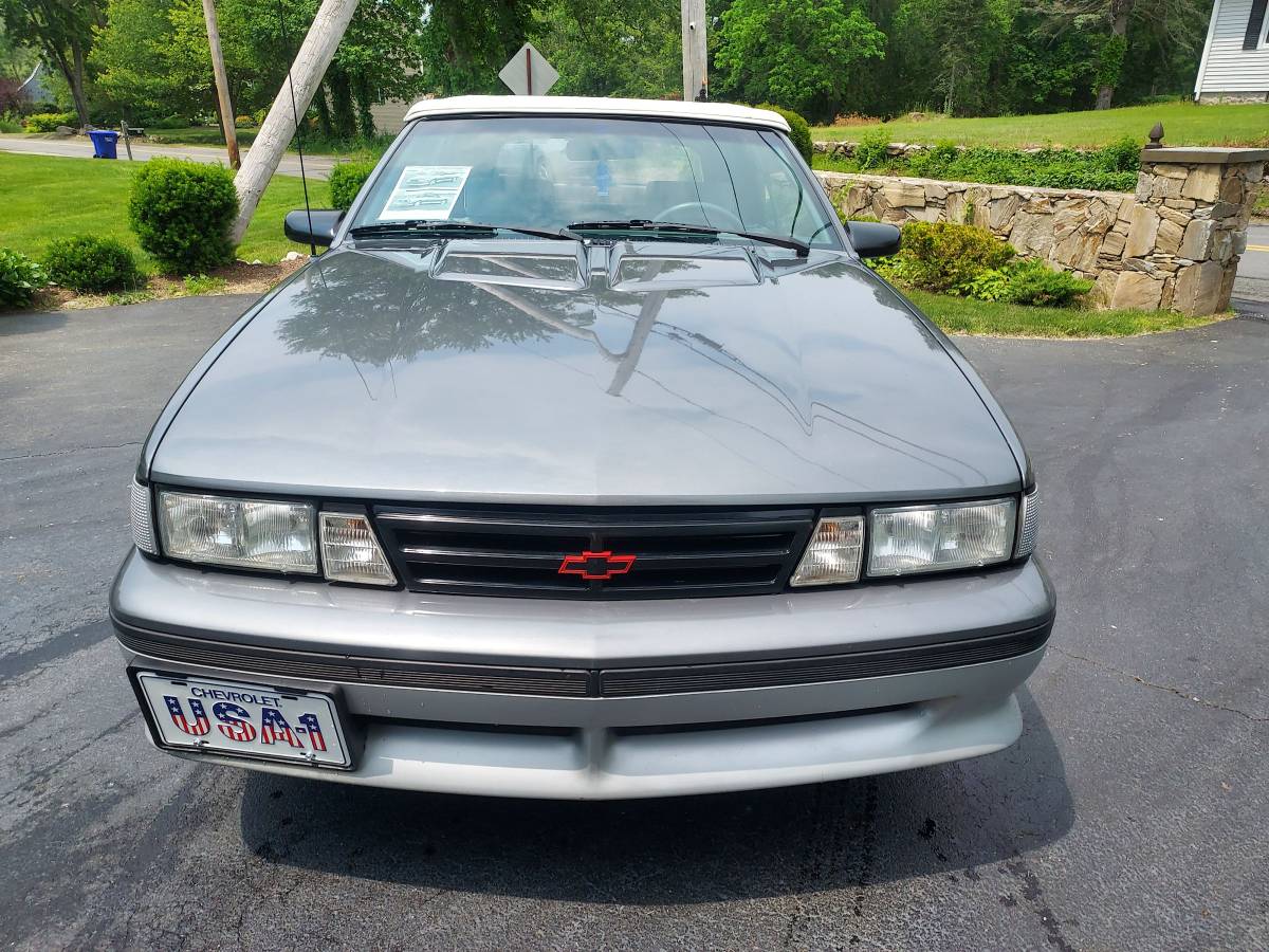 Chevrolet-Cavalier-z24-1988-grey-21