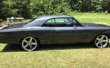 Chevrolet-Chevelle-1966-1