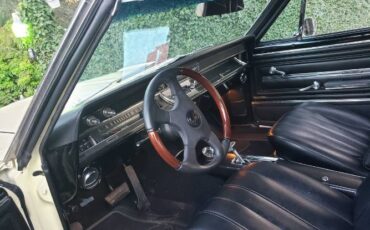 Chevrolet-Chevelle-1966-Butternut-yellow-6