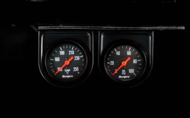 Chevrolet-Chevelle-1966-Chateau-Slate-Black-31