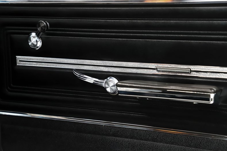 Chevrolet-Chevelle-1966-Chateau-Slate-Black-38