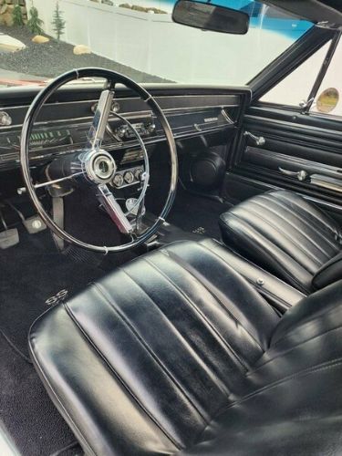 Chevrolet-Chevelle-1966-Red-Black-8