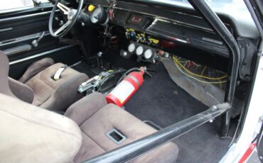 Chevrolet-Chevelle-1966-White-Black-1