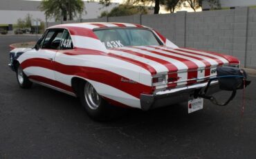Chevrolet-Chevelle-1966-White-Black-12